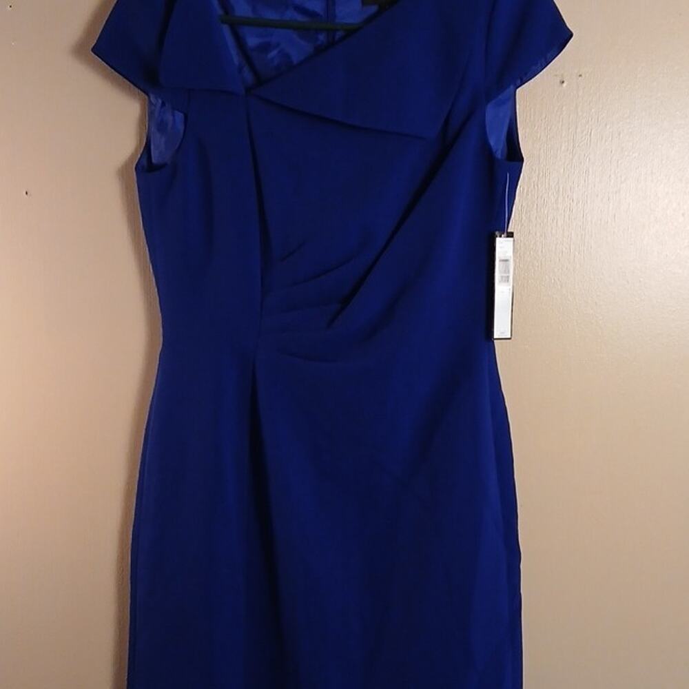 Tahari Arthur S. Levine Solid Blue Pleated Cap Sleeve Dress Womens Size 6
